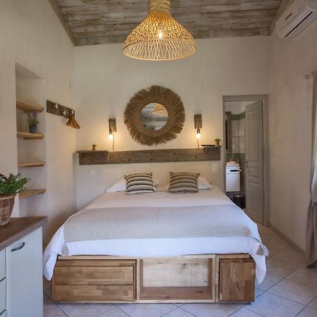 Residence Acquavital Calvi  Buitenkant foto