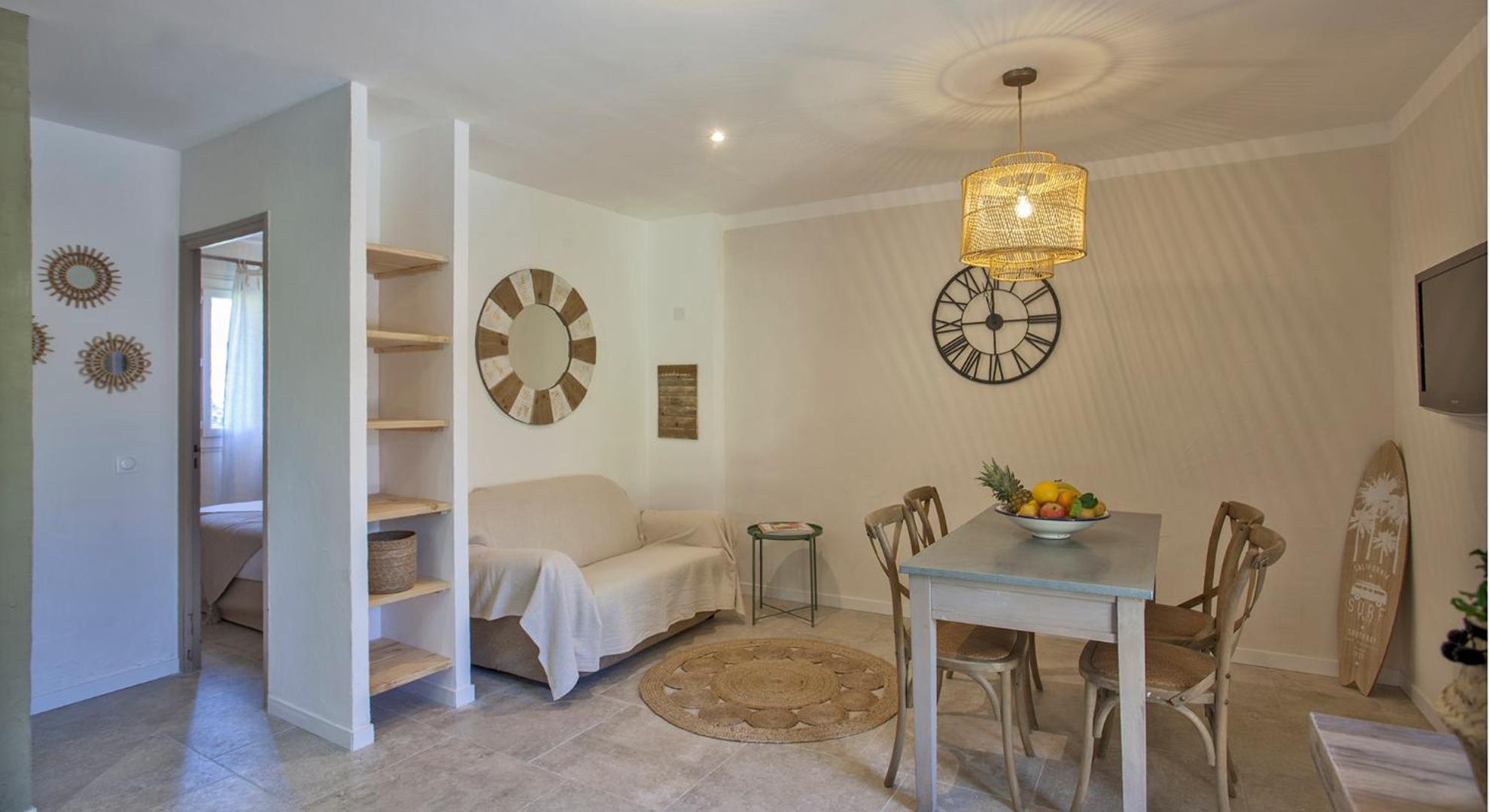 Residence Acquavital Calvi  Buitenkant foto