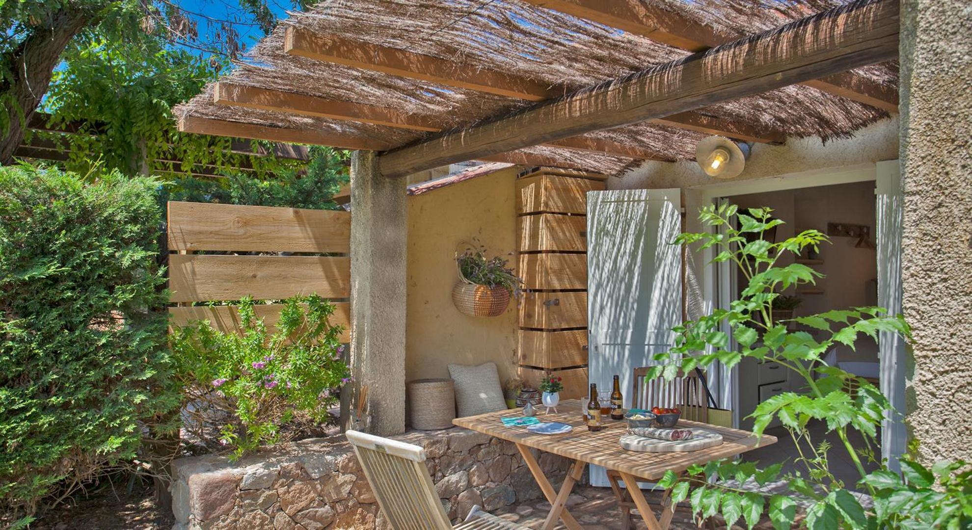 Residence Acquavital Calvi  Buitenkant foto