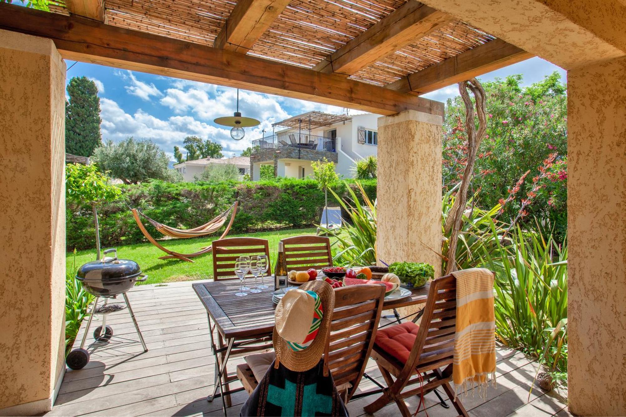 Residence Acquavital Calvi  Buitenkant foto